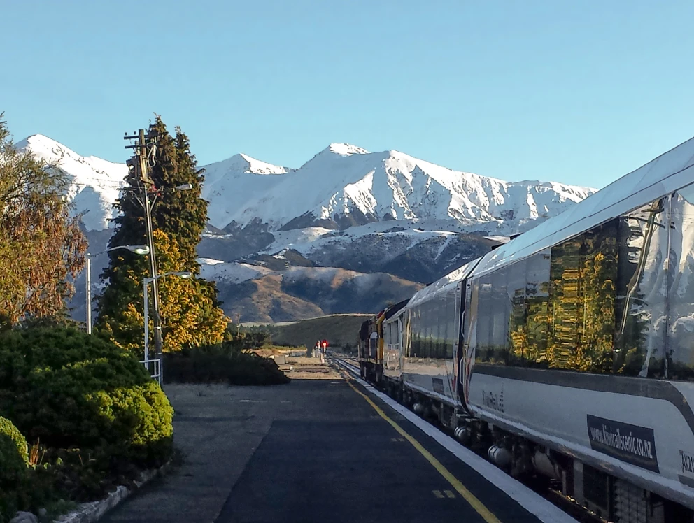 Tranzalpine winter mountain view
