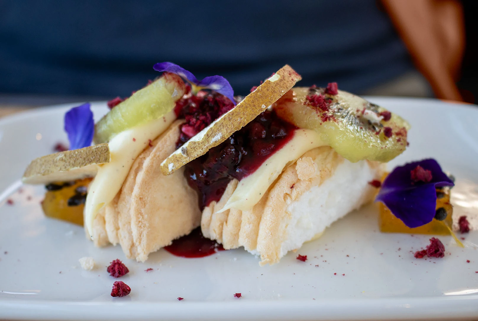 Delicious Pavlova dessert