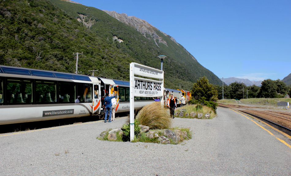 Insta 15 TranzAlpine Arthurs Pass Instagram ResizedImageWzk1MCw1NzVd