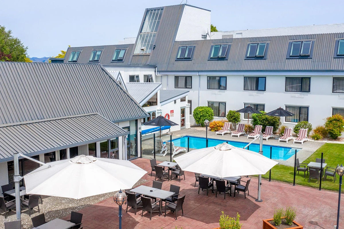 Scenic Hotel Marlborough exterior with swimming pool