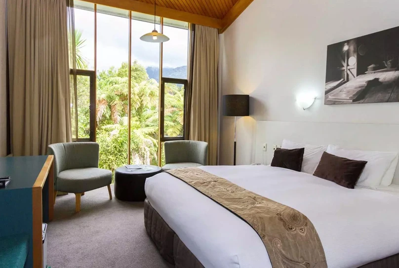 Scenic Hotel Franz Josef Glacier Room