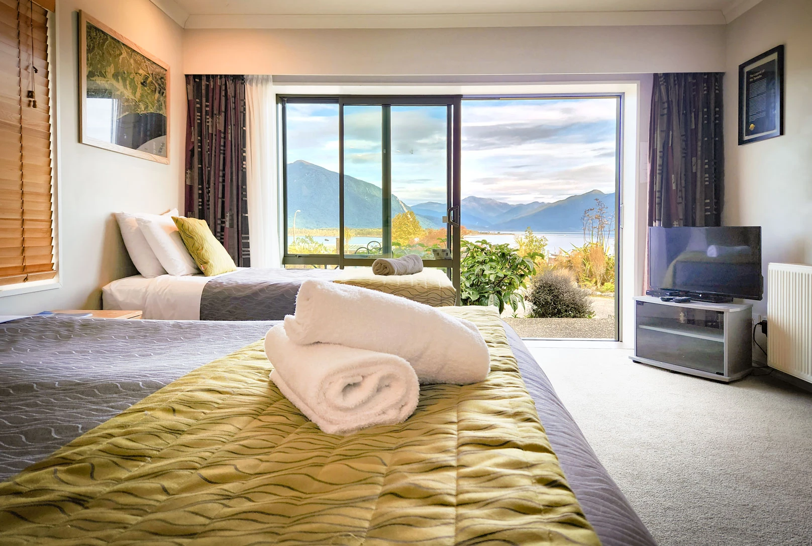 Hotel Lake Brunner Moana Lake View