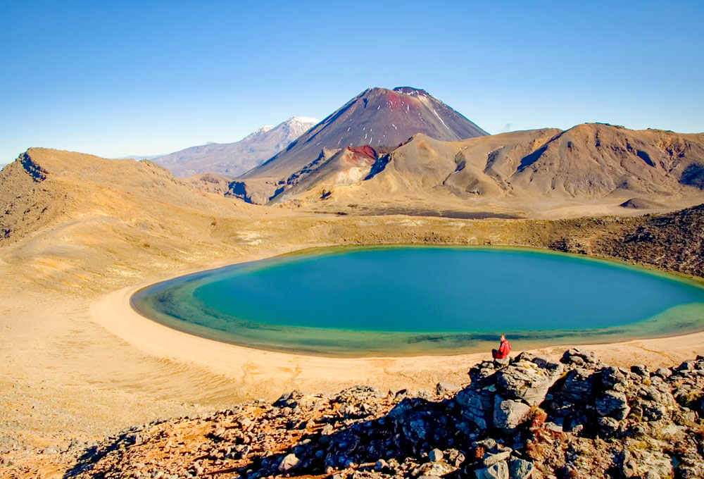 L345 Blue Lakes Tongariro National Park Ruapehu Destination Lake Taupo 1000x680