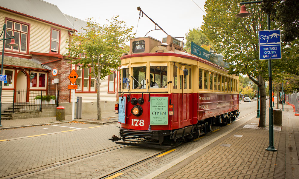 ch Destinations Christchurch TranzAlpine Coastal Pacific Tram on street RH9674 1000x600