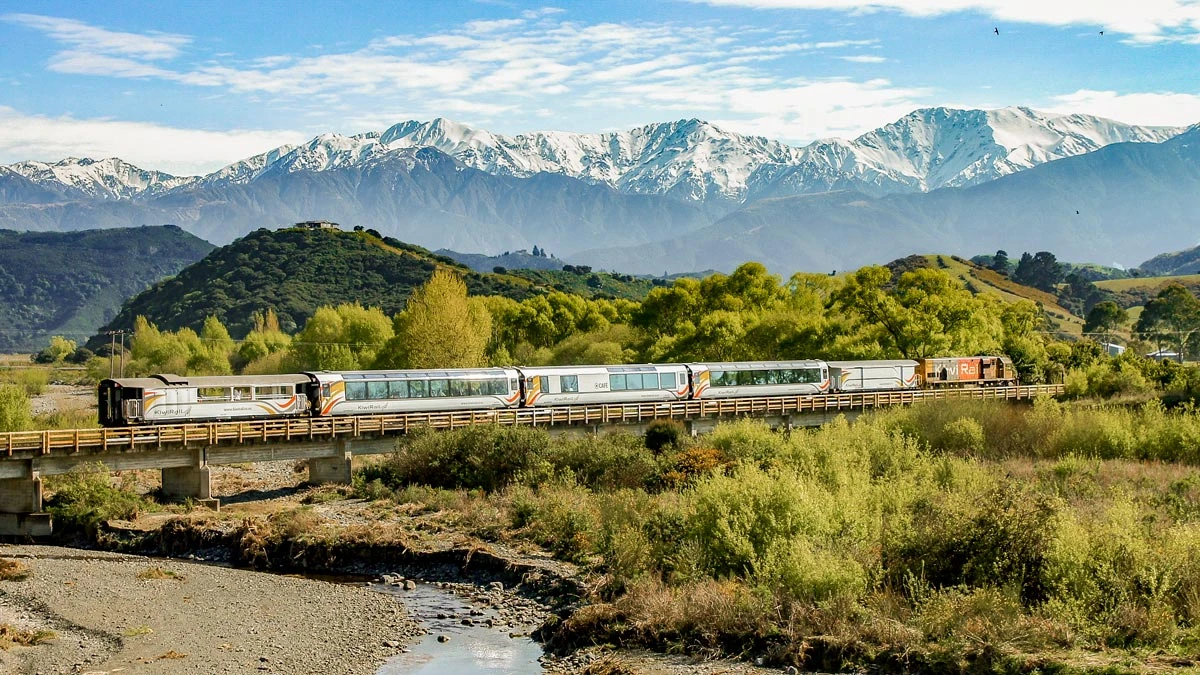 Coastal Pacific Crossing Kahutara River near Kaikoura