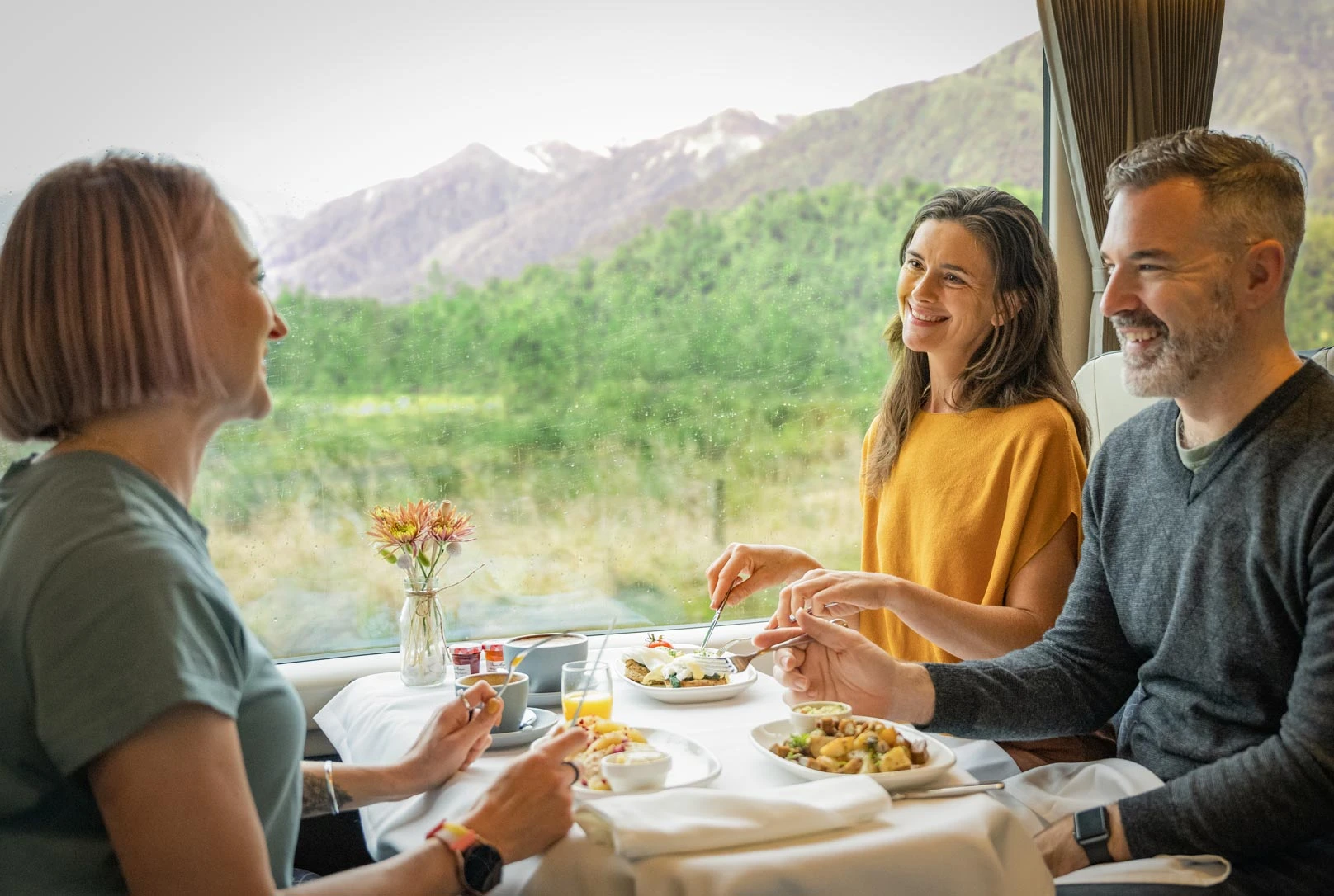 Breakfast on the TranzAlpine Scenic Plus Carriage