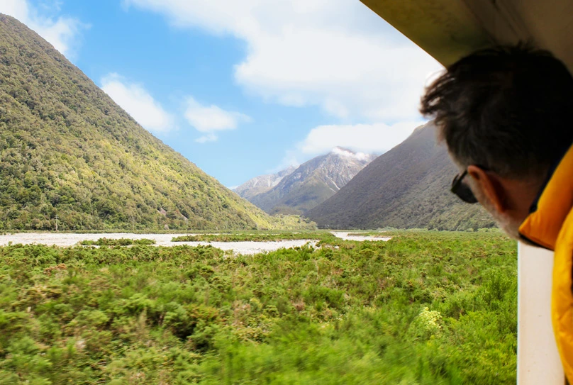  TranzAlpine approaching Otira