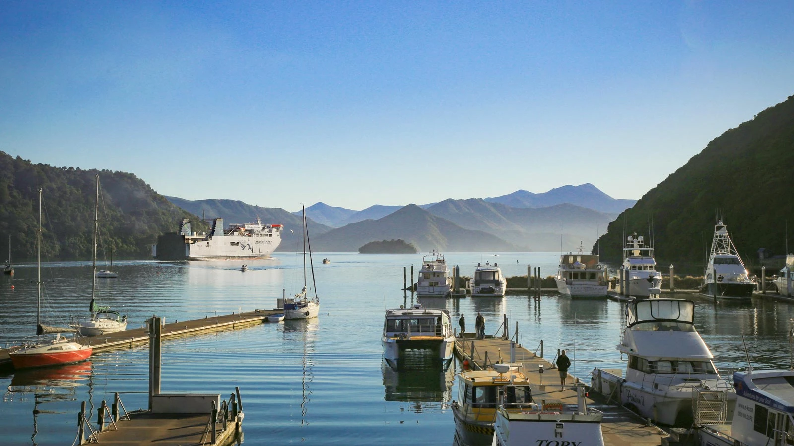 Interislander Kaiarahi Embarking on an early morning journey from Picton Harbour